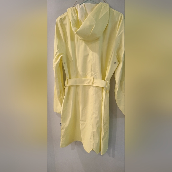 RAINS NWT Curve W rain jacket L - Picture 3 of 6